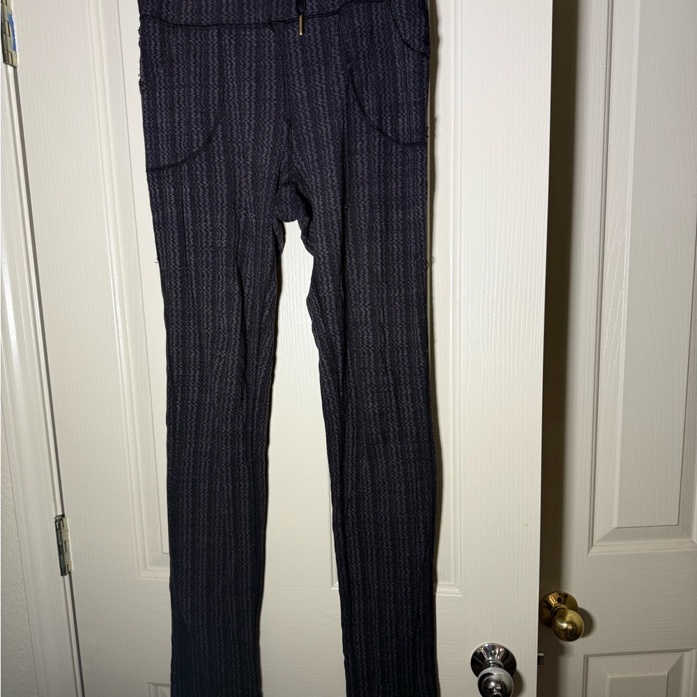 Lululemon foldover pocket leggings 8